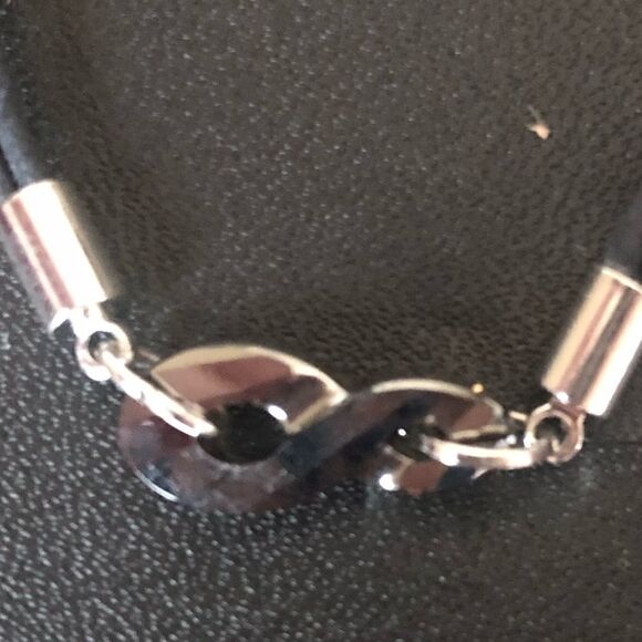 INFINITE SILVER NIGHT CHOKER + WHITE RHODIUM - Picture 3 of 5